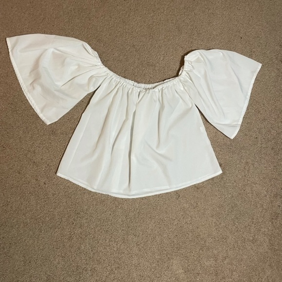 White off the shoulder lose flowy top XS - Picture 7 of 10